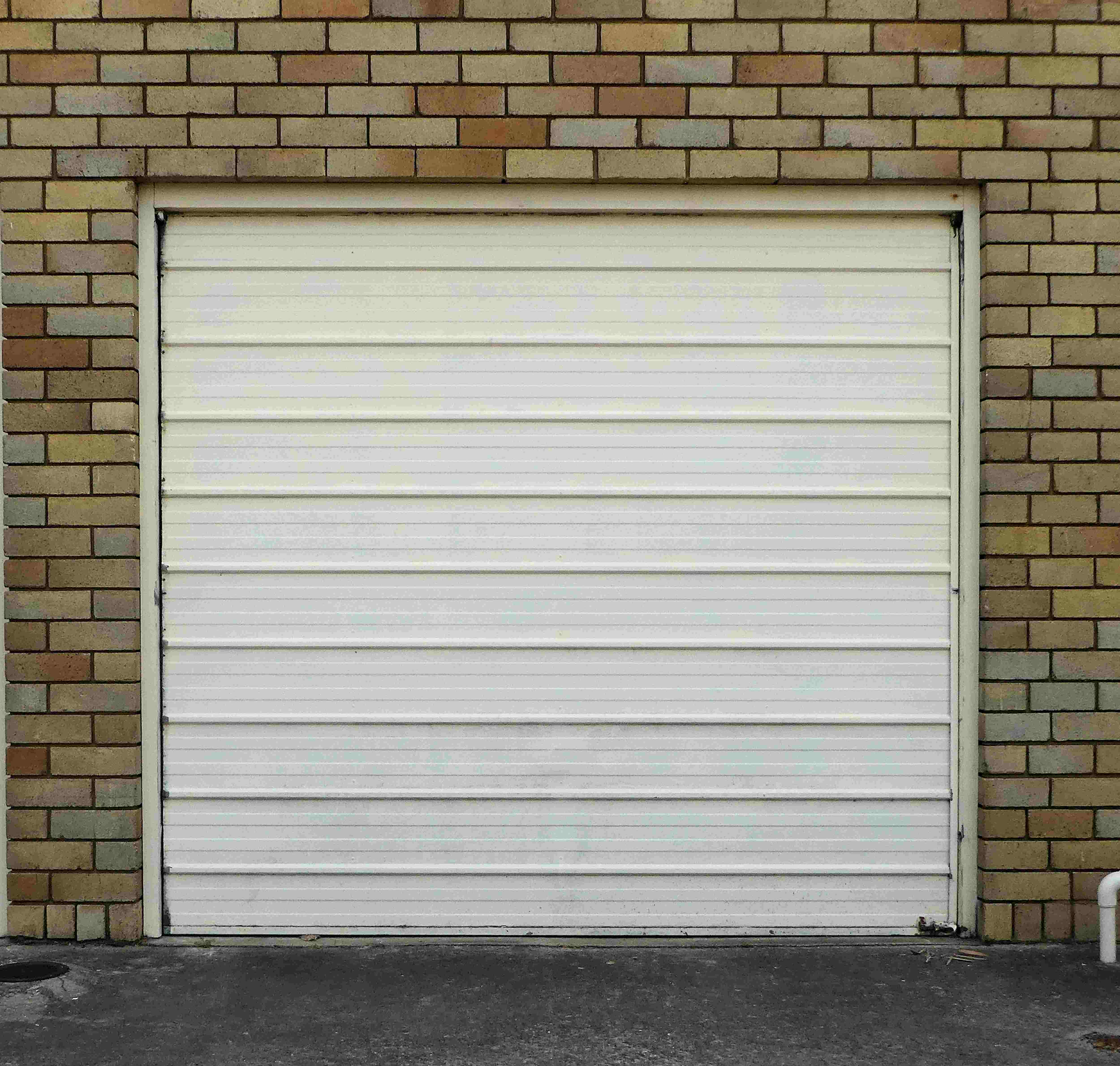 Does the Colour of My Garage Door Matter-compressed Does the Color of My Garage Door Matter?